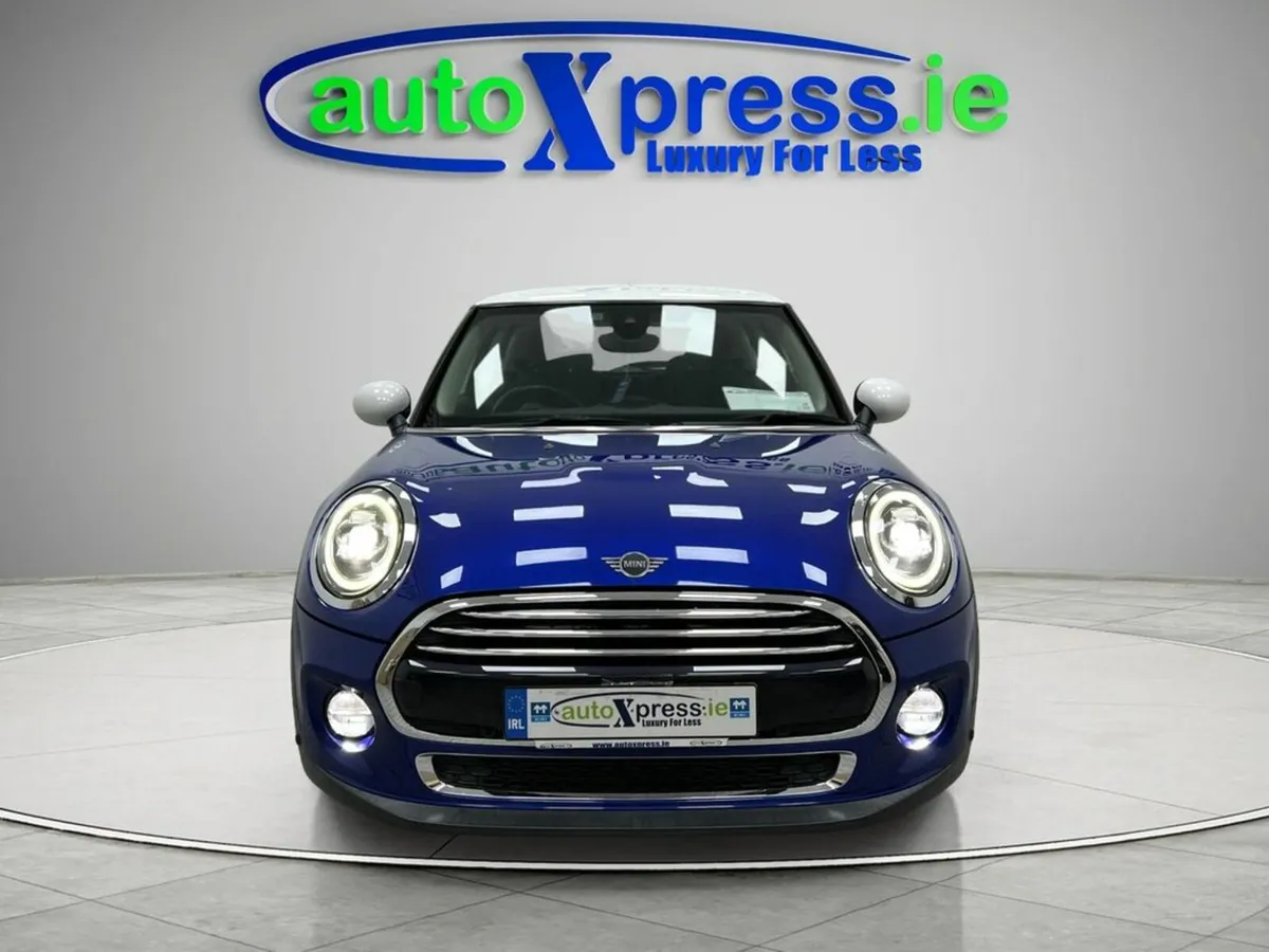 Mini Cooper 1.5 Automatic, Reversing camera - Image 3