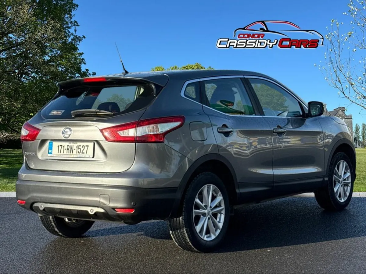 Nissan Qashqai 1.5 DCI Acenta Smart Vision // SAME - Image 2