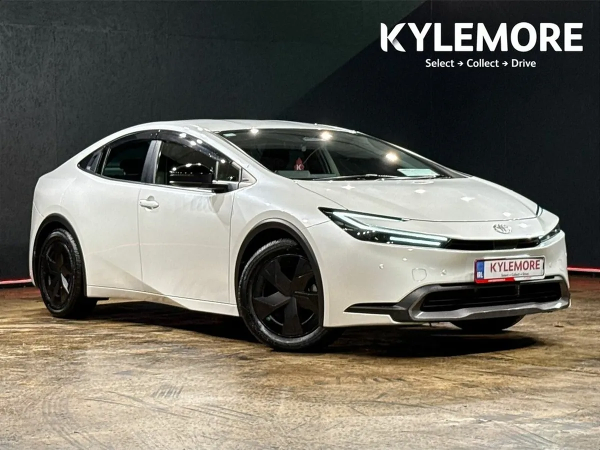 Toyota Prius 1.8 AUTOMATIC HYBRID - APPLE CAR PLAY - Image 1