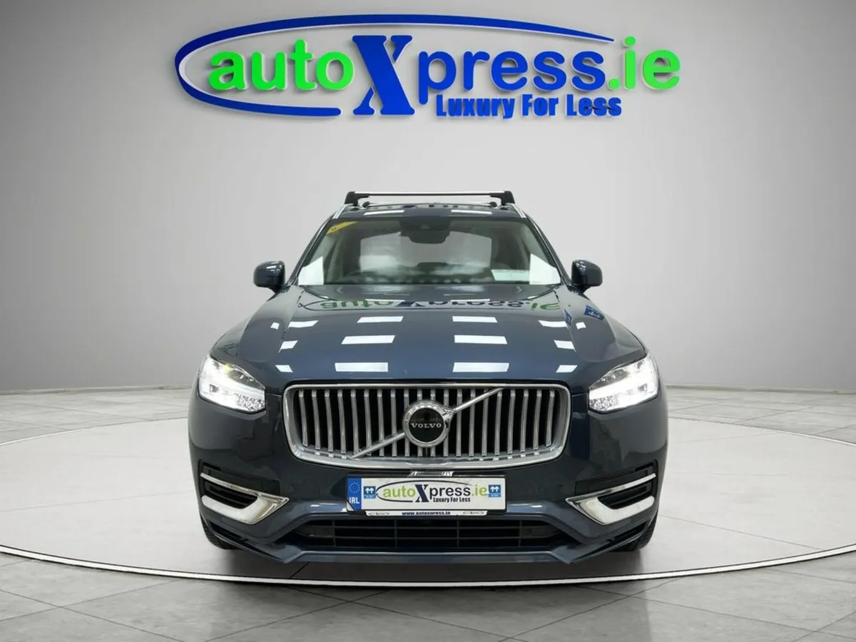 Volvo XC90 RECHARGE INSCRIPTION Panoramic Roof - Image 3