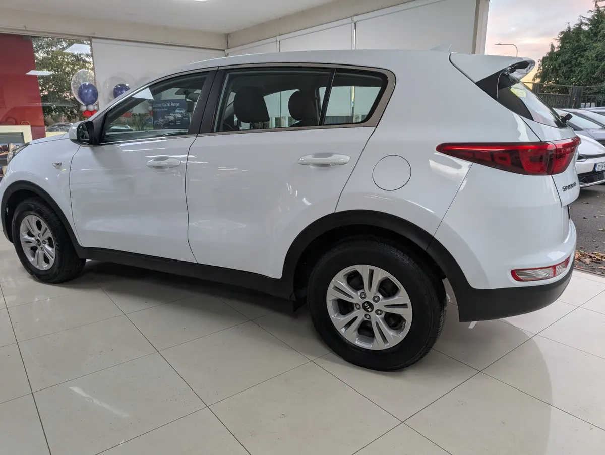 Kia Sportage 2017 - Image 2