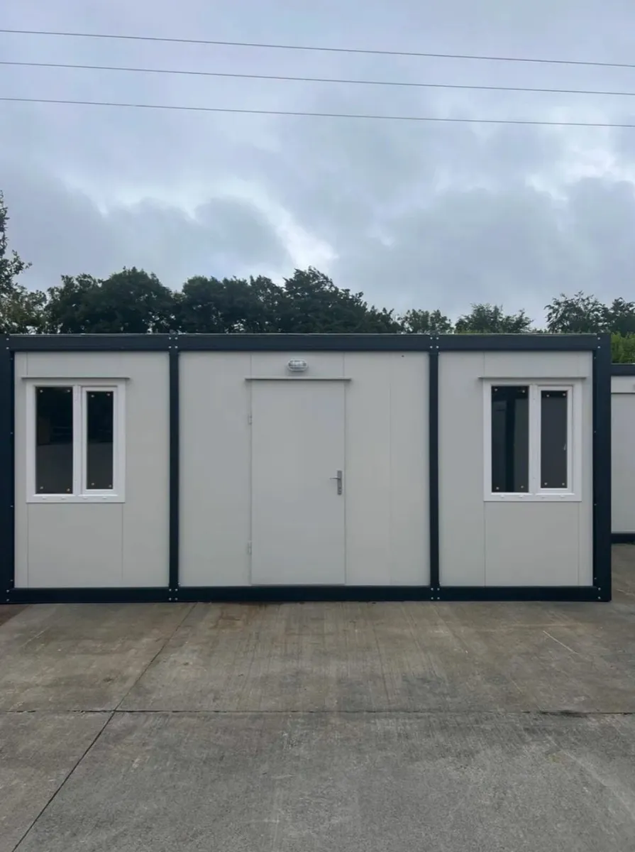 20ft x 8ft Portable Office - Image 2