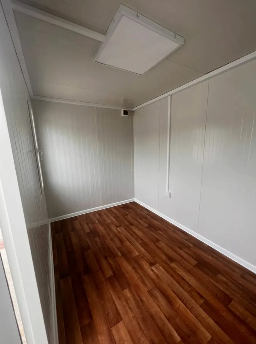 20ft x 8ft Portable Office - Image 4