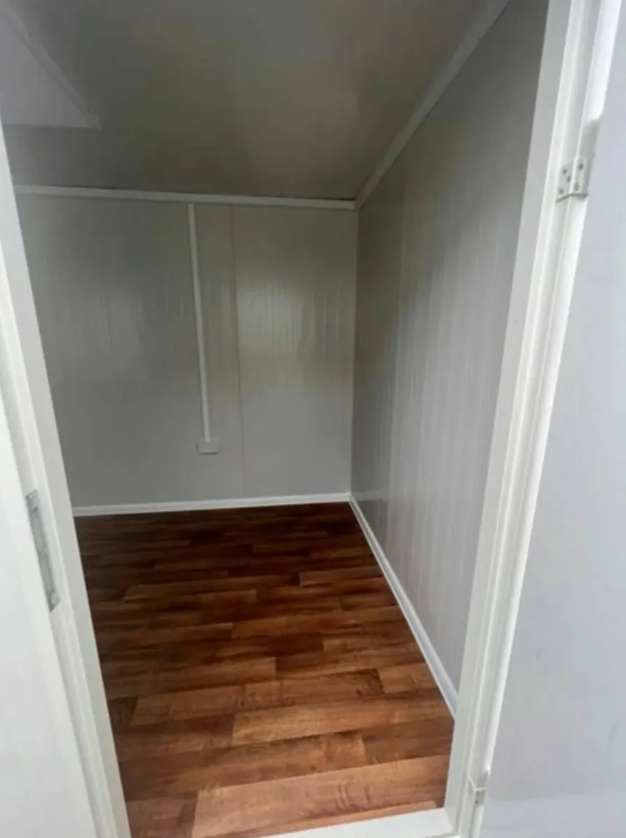 Portable Office 20ft x 8ft - Image 2