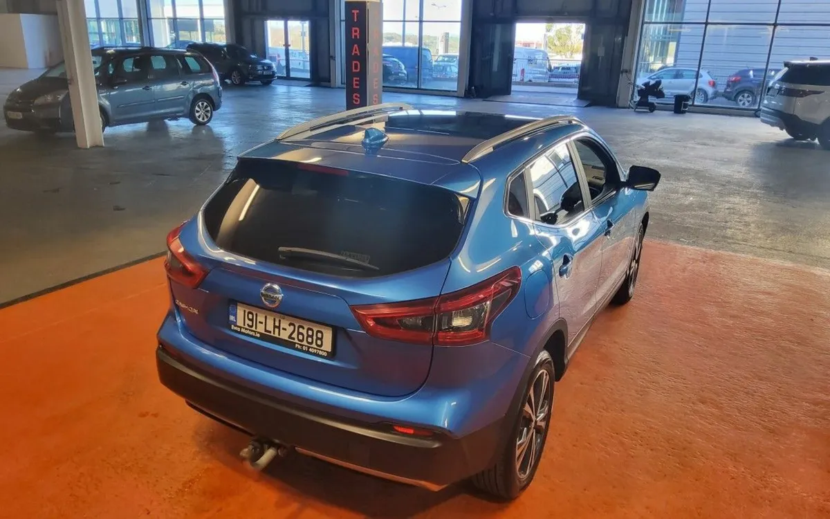 Nissan Qashqai 1.5 DSL SV PREMIUM - Image 2