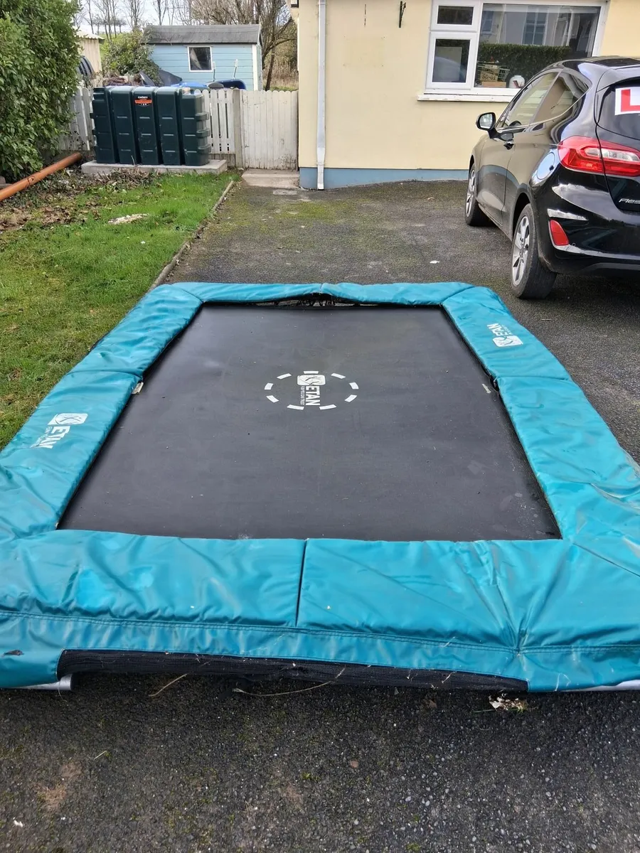 Trampoline - Image 1