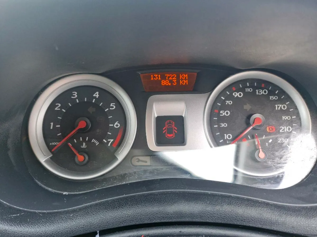 2008 Renault Clio - Image 3