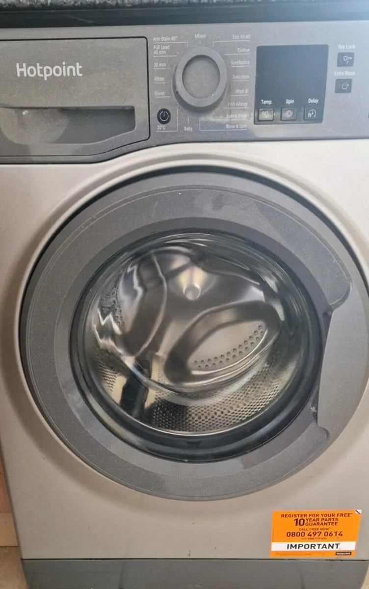 Washing machine Hotpoint 8kg. - Image 1