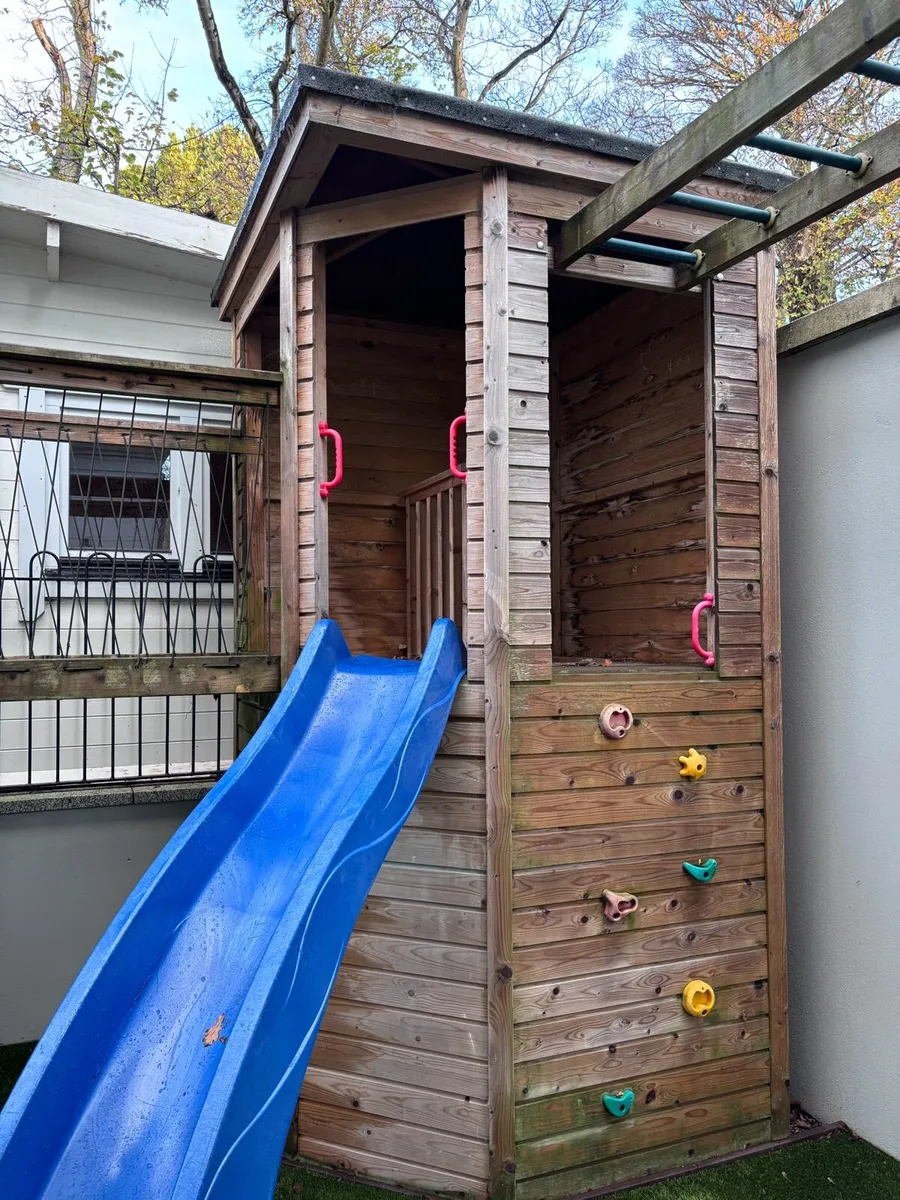 Kids Wooden Playhouse - Image 1