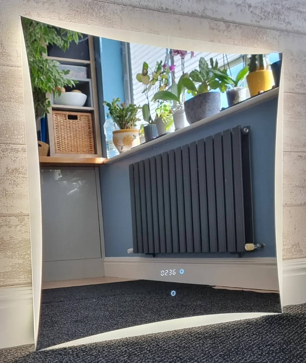 LED Bathroom Mirror 80x80cm - Image 2