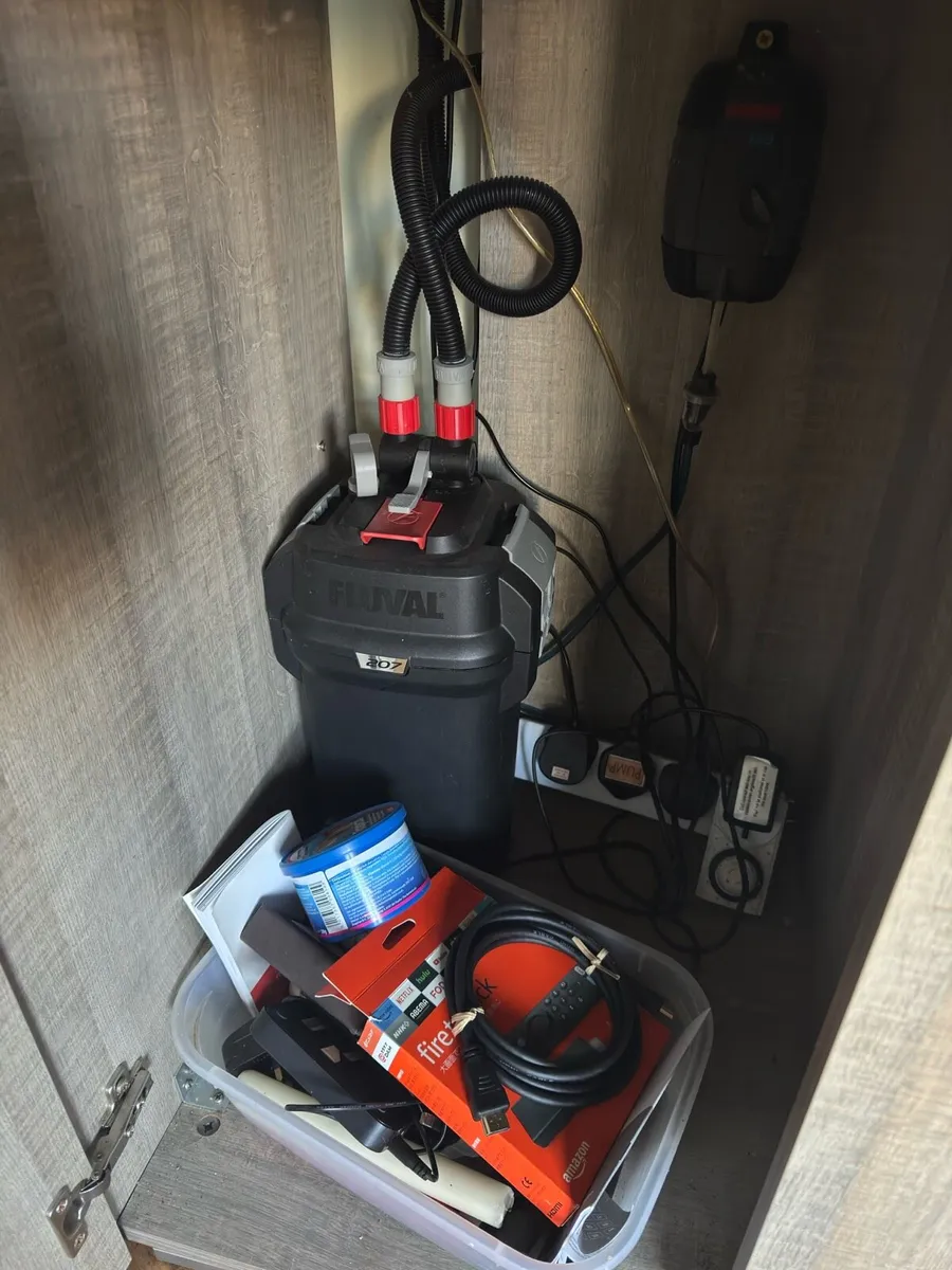 Eheim modern aquarium + Fluval filter - Image 4