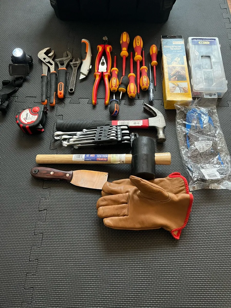 Stanley Tool Bag with Tools - Image 2