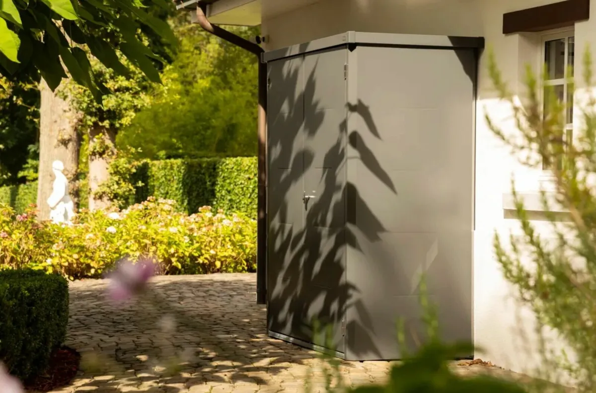 Garden Tool Shed - Image 4