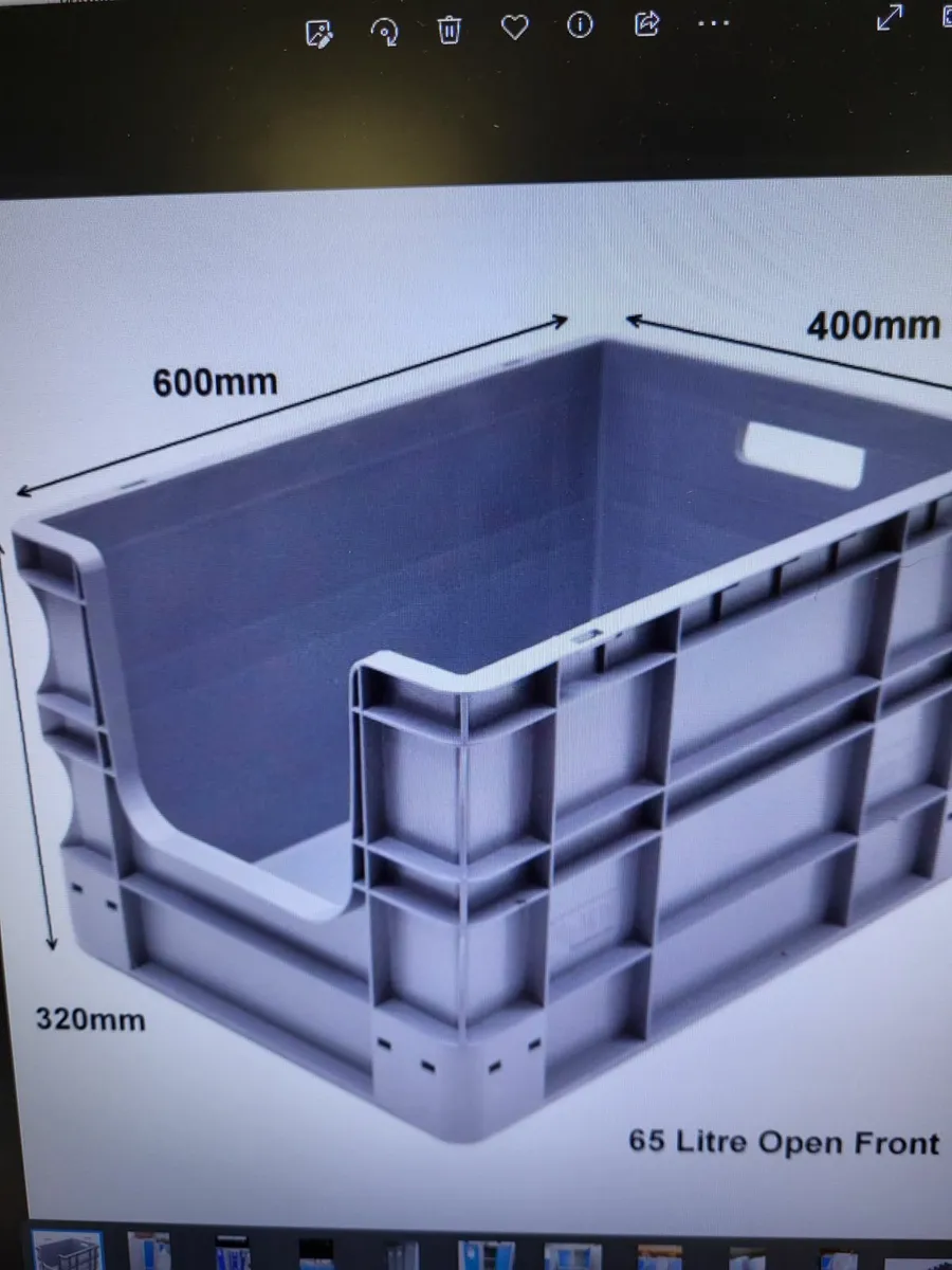 Stacking containers - Image 2
