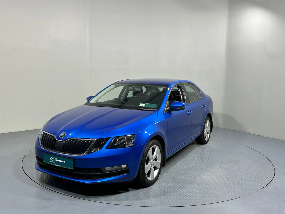 Skoda Octavia Ambition 1.6 Tdi 191 - Image 3