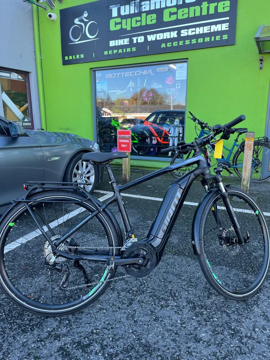 Giant Expore E bike - Image 1