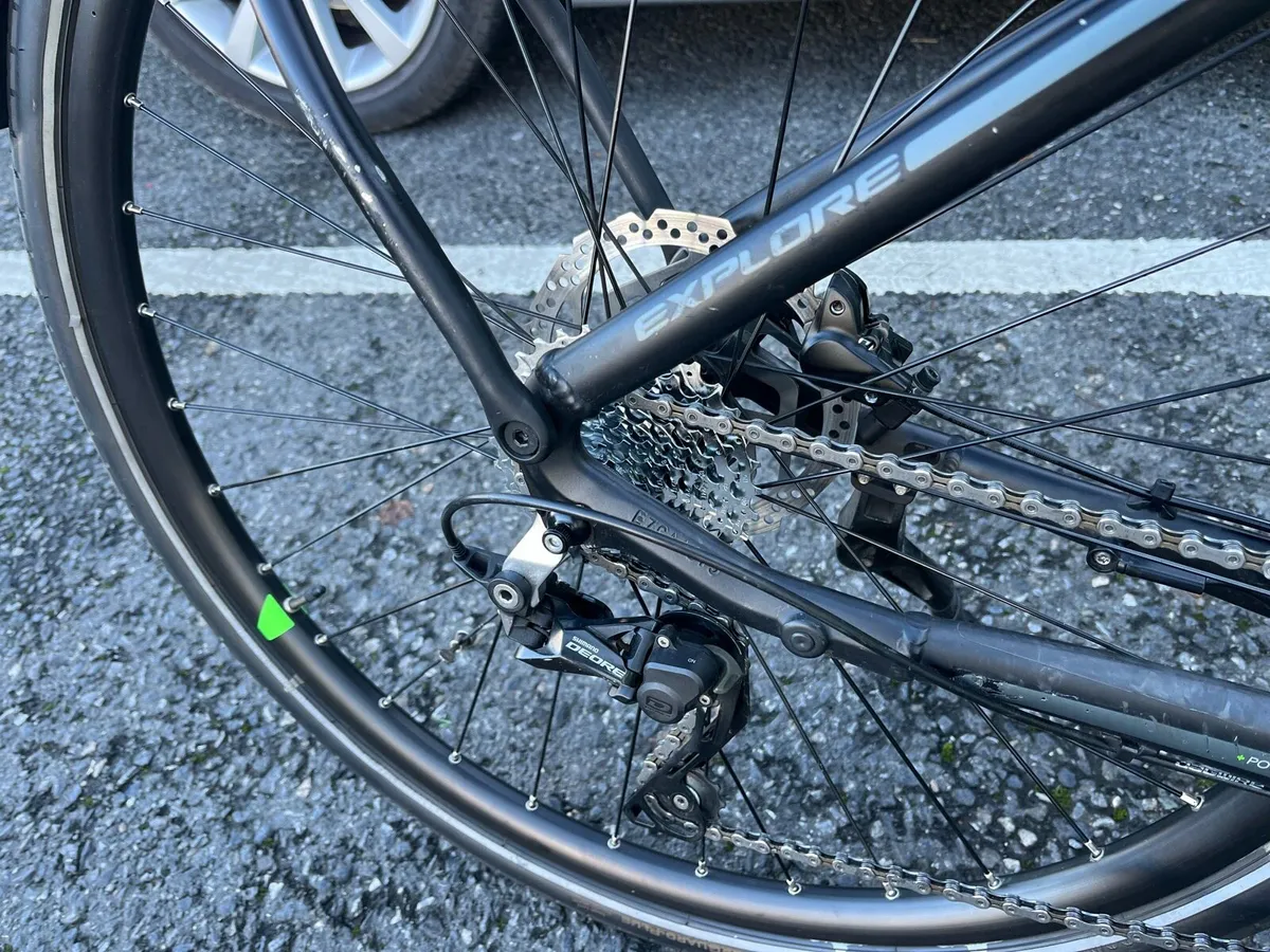 Giant Expore E bike - Image 2