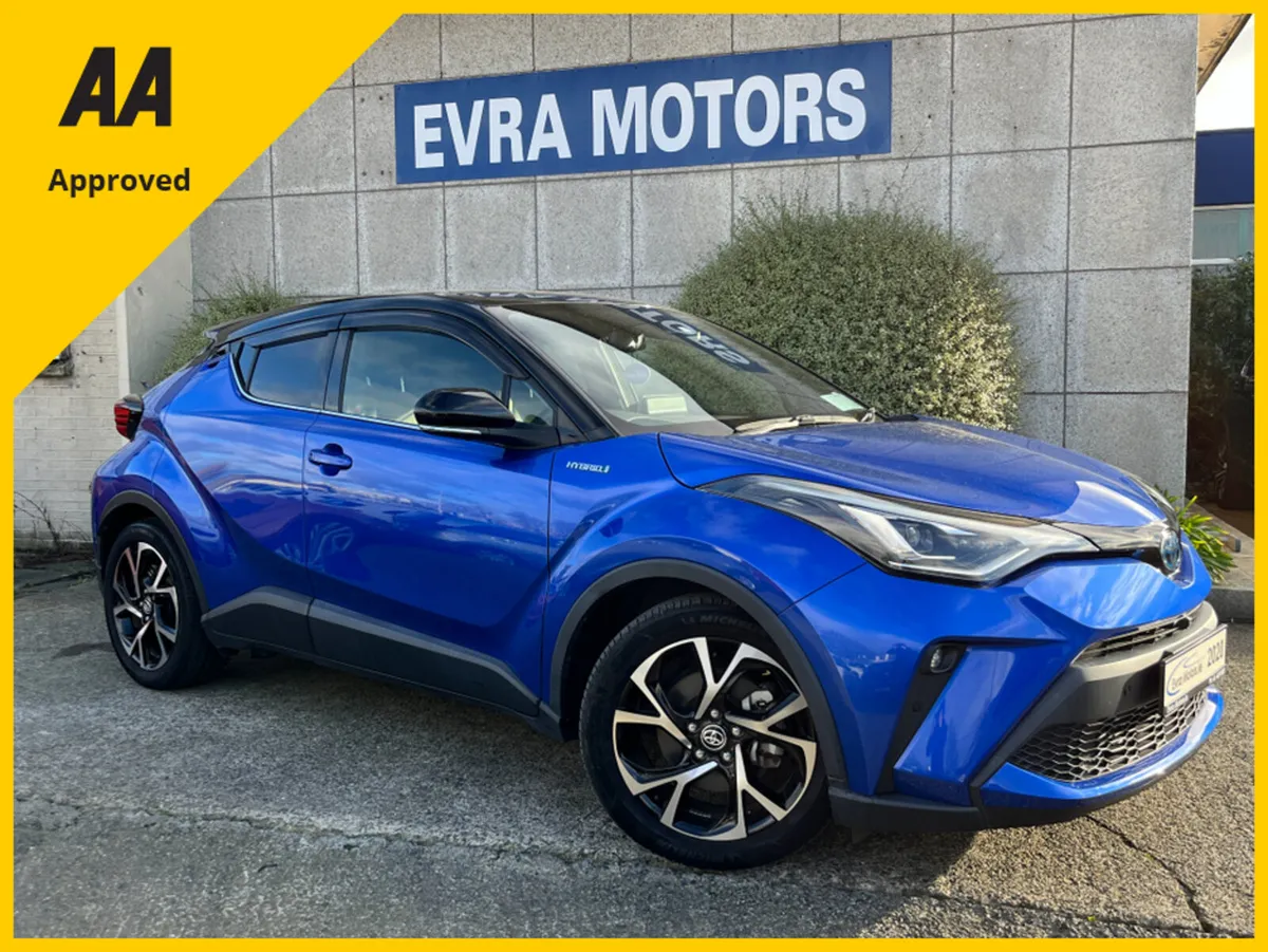 Toyota C-HR SOL AUTOMATIC HYBRID 1.8 PETROL //HALF - Image 1