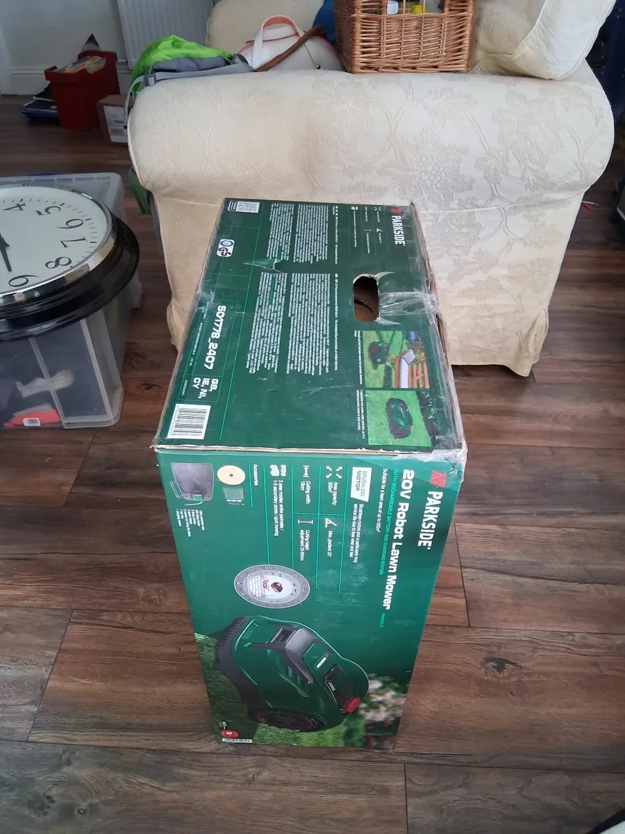 Robot lawnmower - Image 3