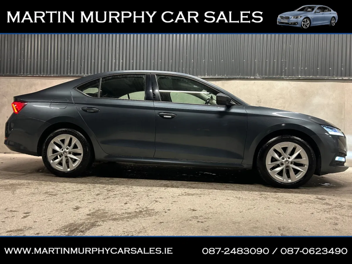 Skoda Octavia AMBITION 2.0 TDI 115BHP LOW KMS - Image 2