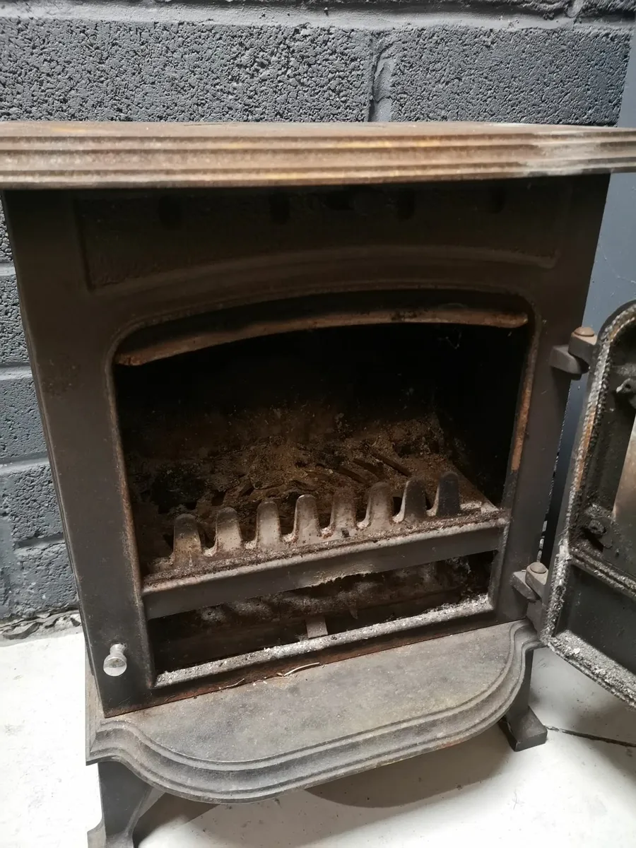 Stove - Image 2