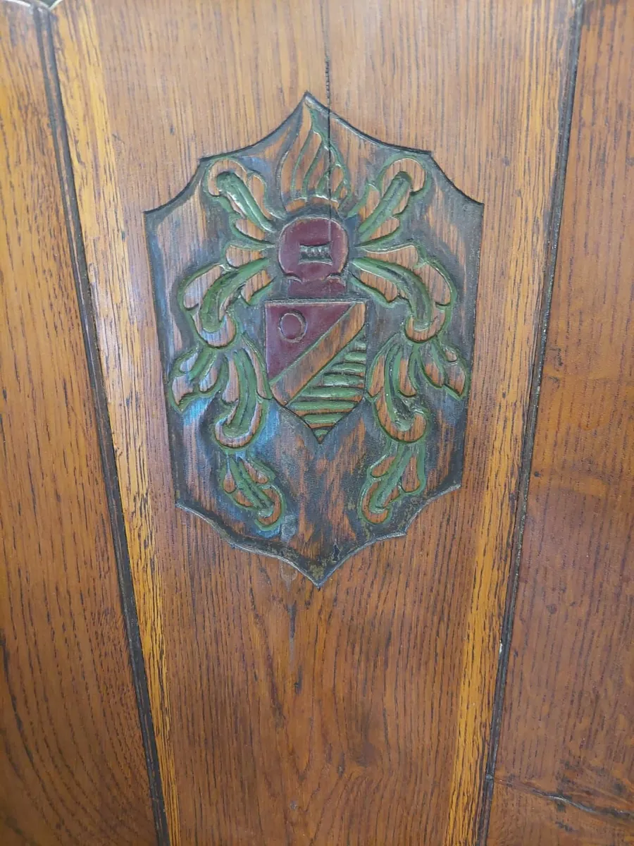 Pair oak arts crafts chairs - Image 3