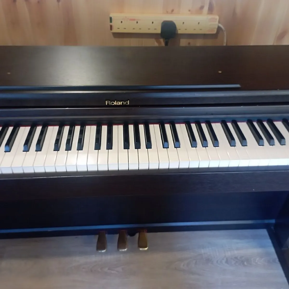 Roland HP201 Digital Piano - Quick Sale, Excellent condition - Image 3