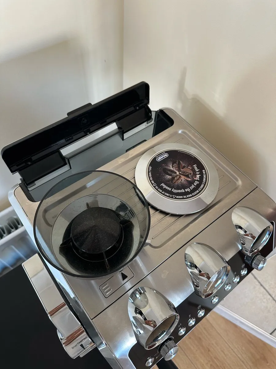 De’Longhi La Specialista Maestro Coffee Machine - Image 2