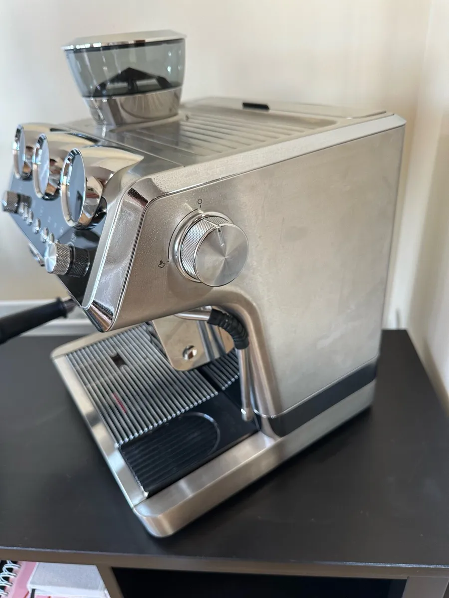 De’Longhi La Specialista Maestro Coffee Machine - Image 3