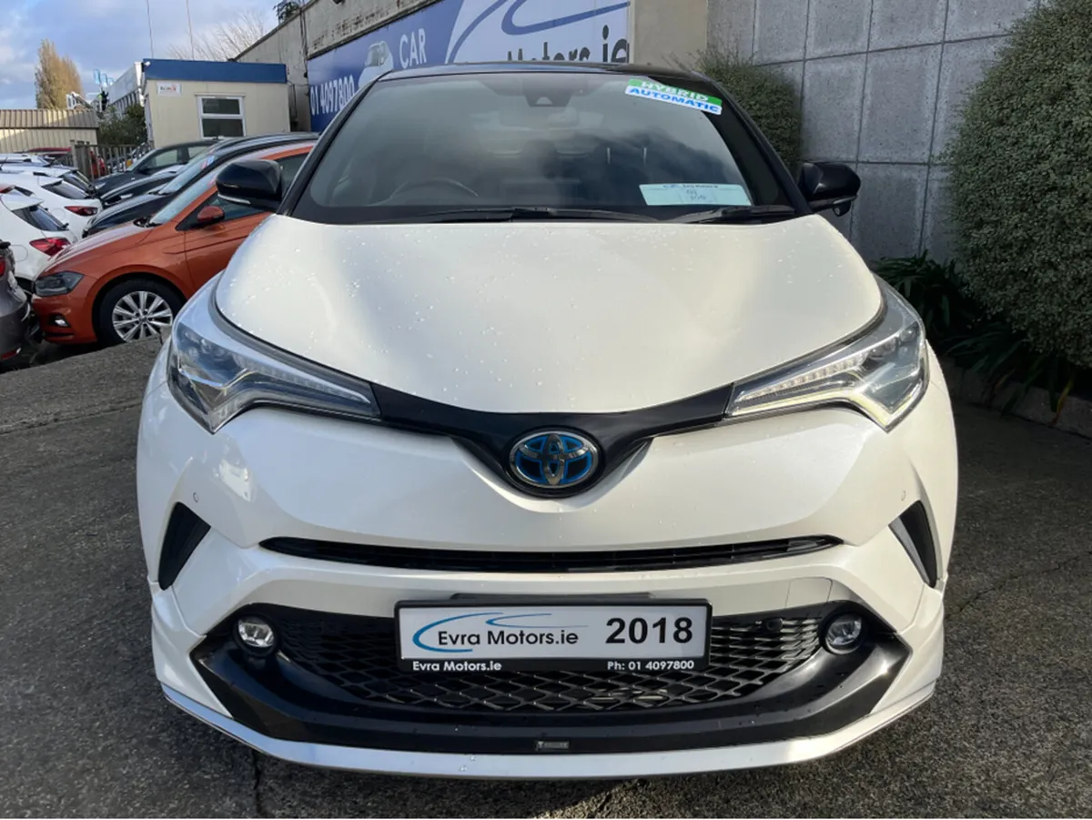 Toyota C-HR SOL MODELLISTA AUTOMATIC HYBRID 1.8 PE - Image 2