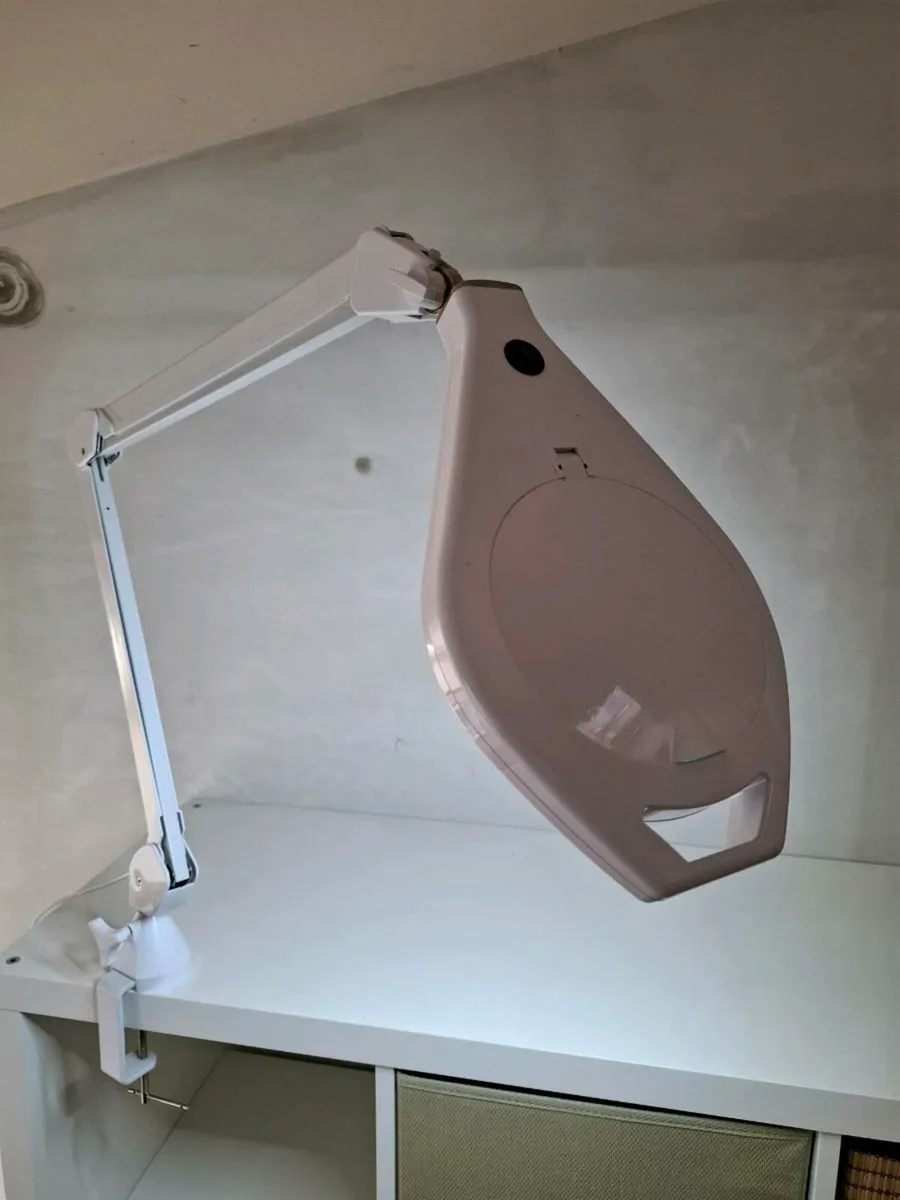 Angle Poise Magnifying Lamp with LED - Image 2