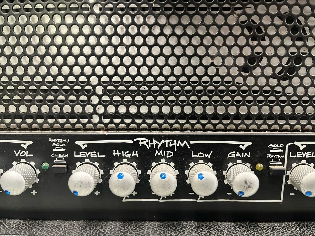 Crate Shockwave GT3500H Amp Head - Image 4