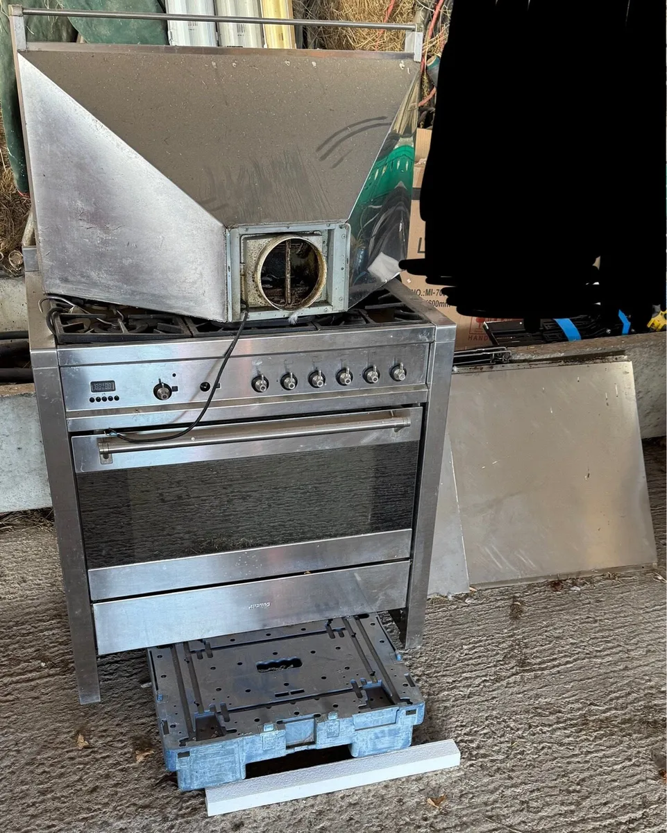 Smeg cooker