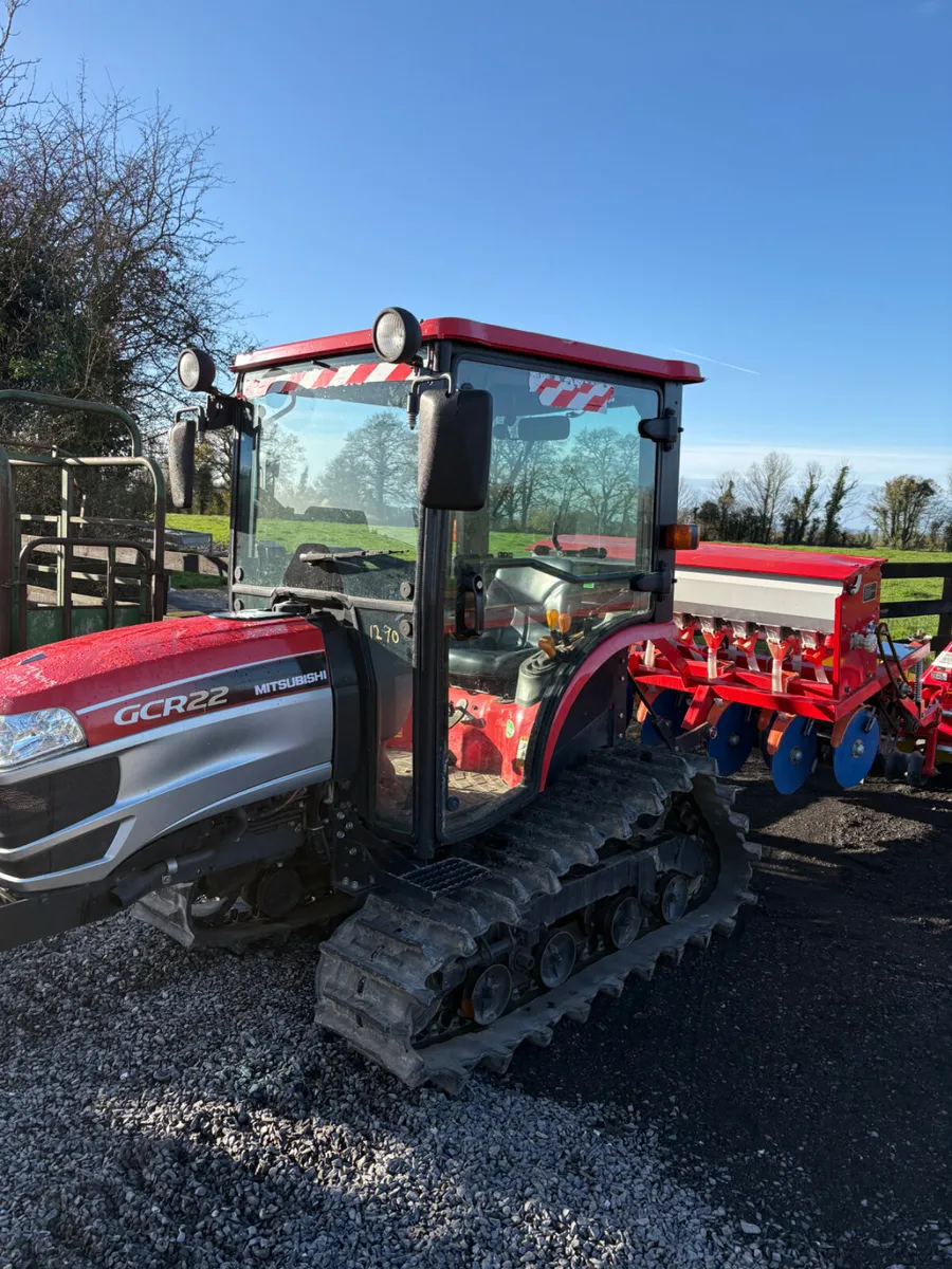 Mitsubishi Track Tractor with seed Drill - Image 1