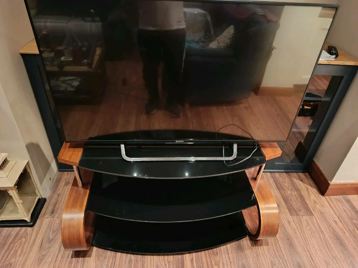 TV stand