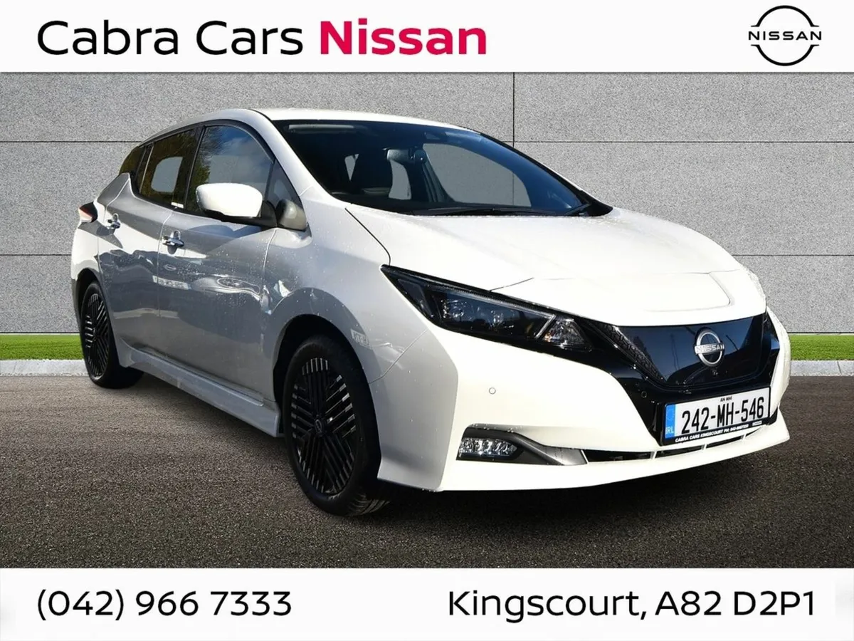 Nissan Leaf Tekna. Only 6,000kms. 242 reg. 40kw - Image 1