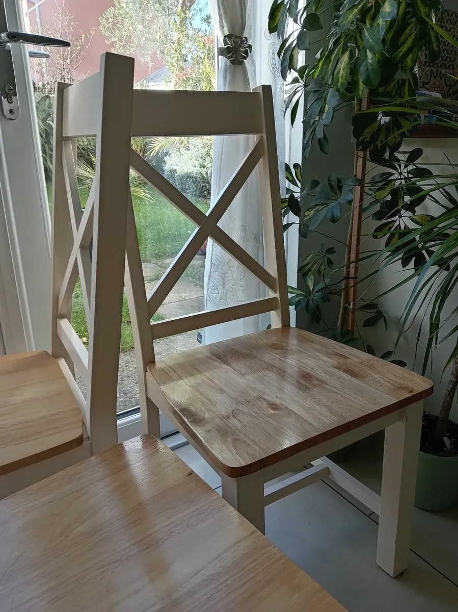 Dining chairs x 6 - Image 1