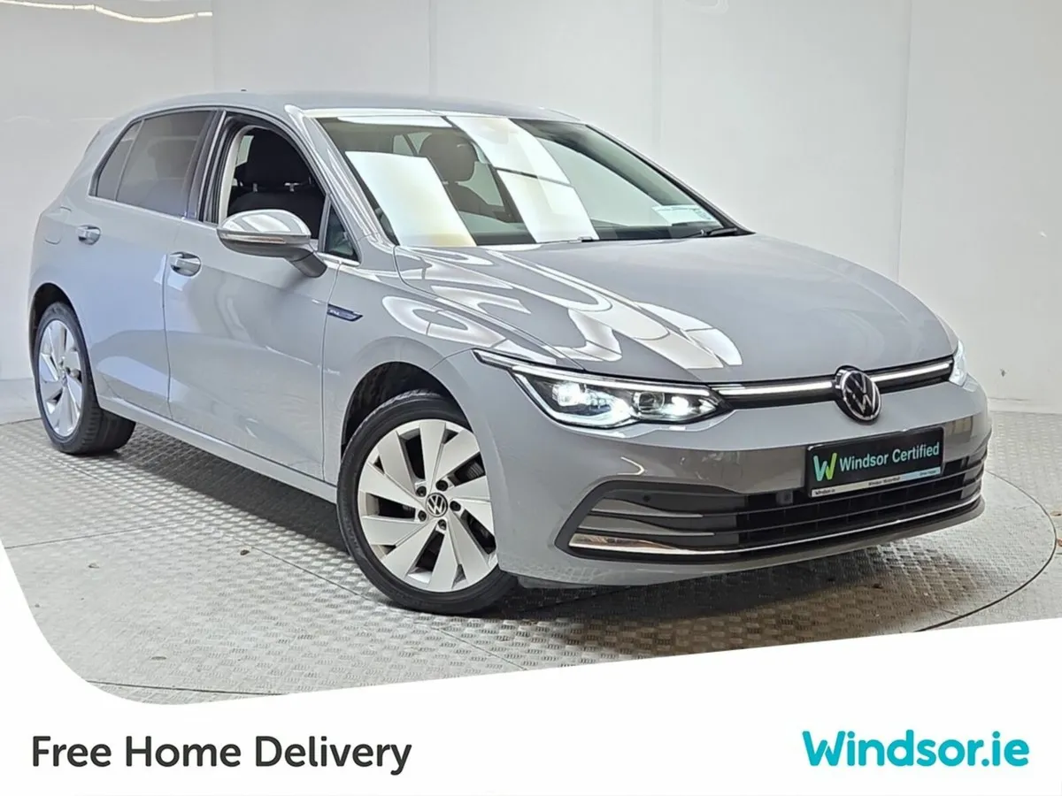 Volkswagen Golf 1.5 TSI 130HP Style - Image 1
