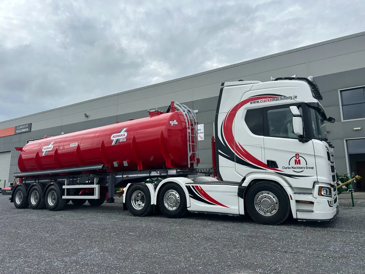 NEW ARTIC VACUUM TANK - 6500 GALLON - Image 2