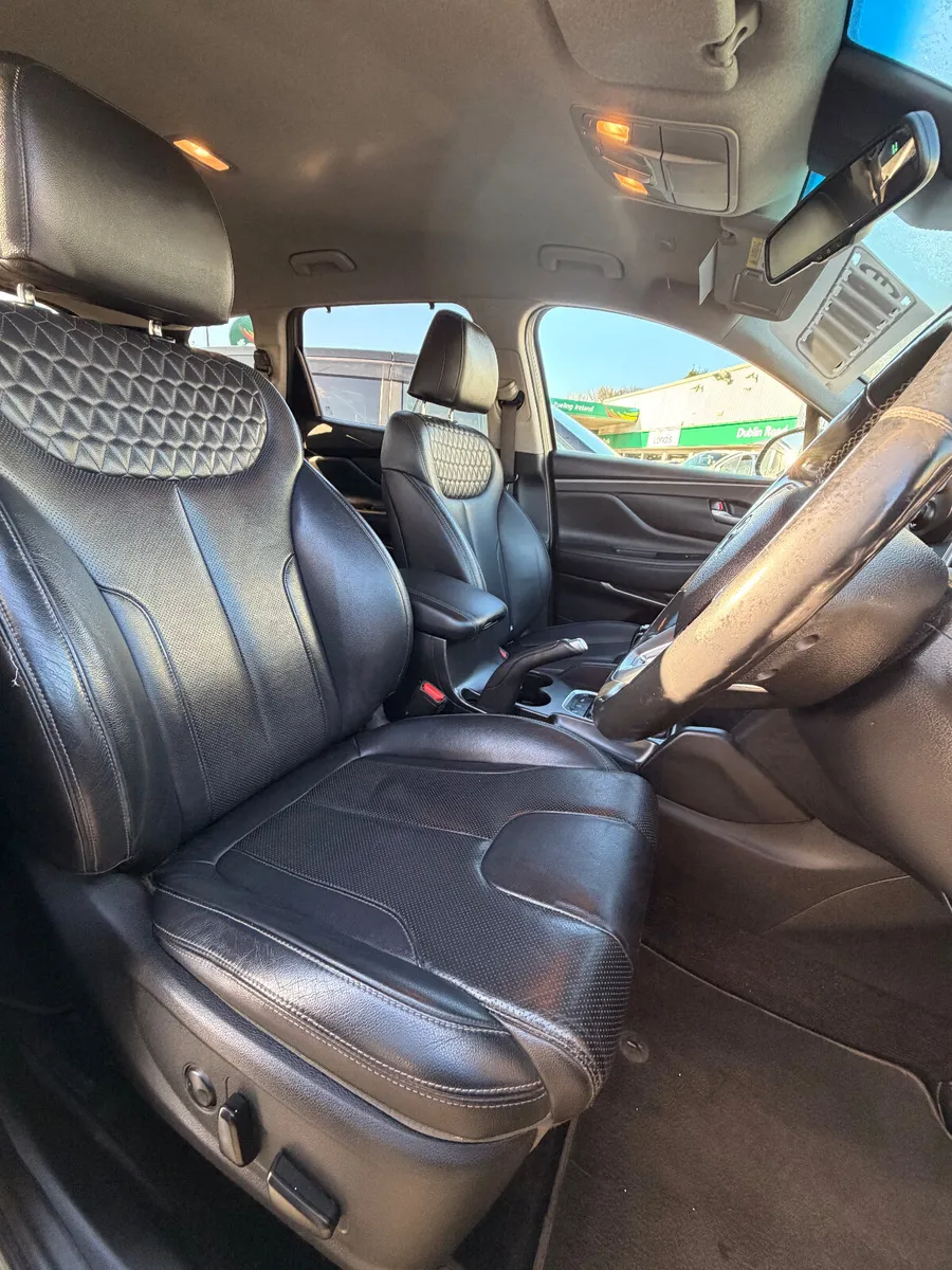 Hyundai Santa Fe 2020 2.2 diesel - Image 2