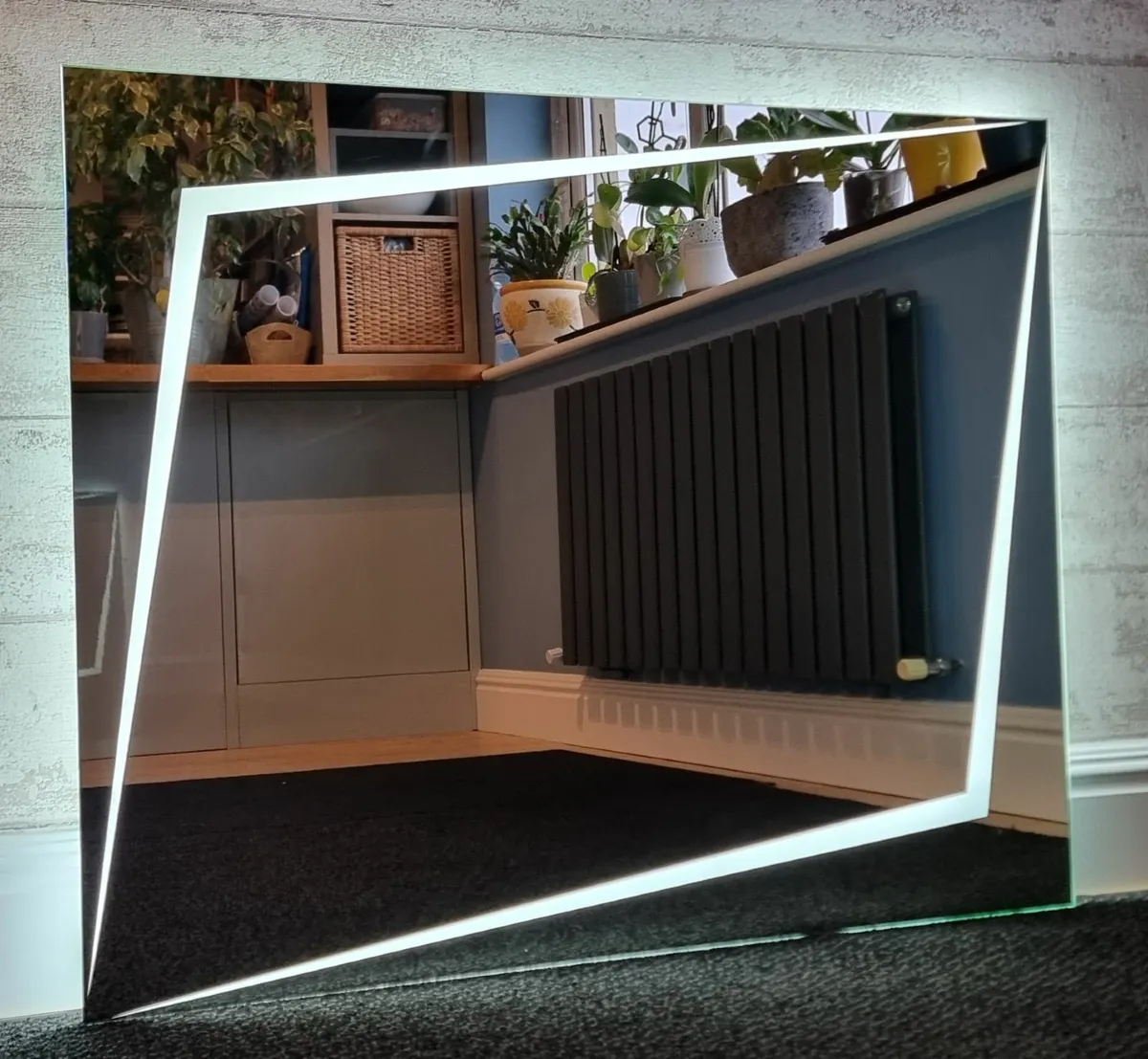 LED Bathroom Mirror 100x80cm - Image 2