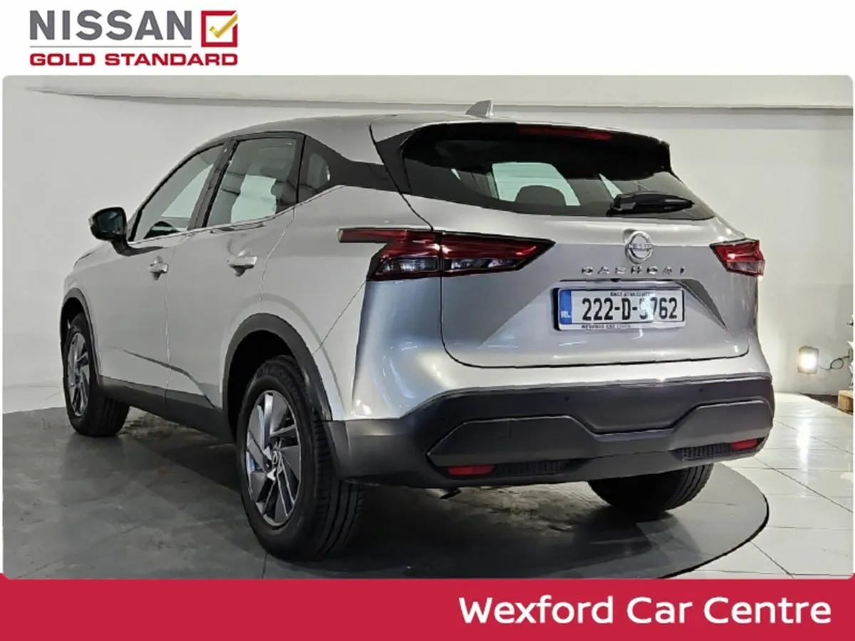 Nissan Qashqai 1.3 PET SV - Image 4