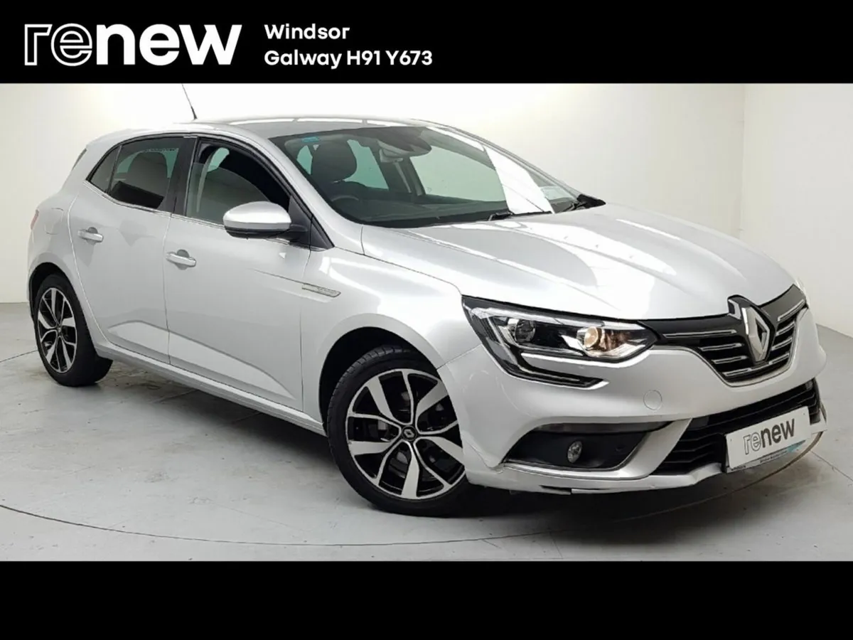 Renault Megane IV Iconic TCE 140 GPF MY18 5DR - Image 1