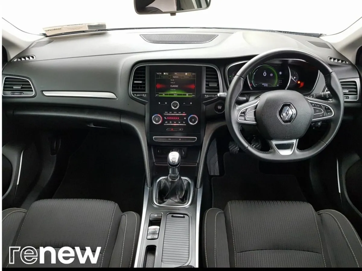 Renault Megane IV Iconic TCE 140 GPF MY18 5DR - Image 3