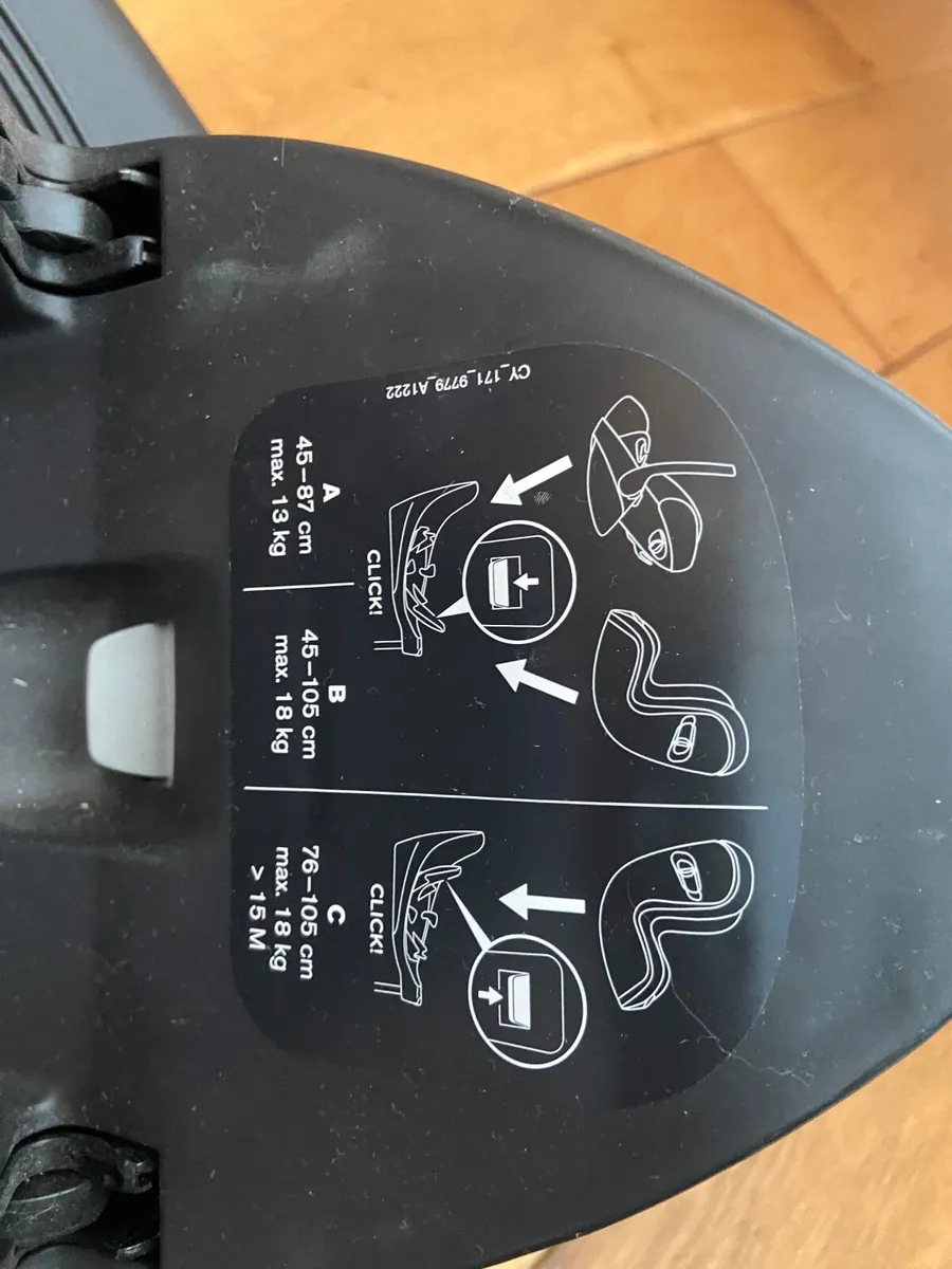 Car seat base Cybex - Image 4