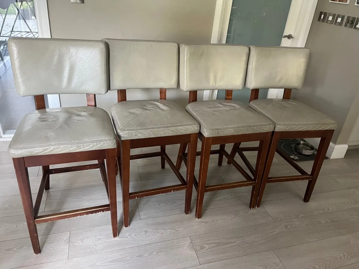 Bar stools - Image 1