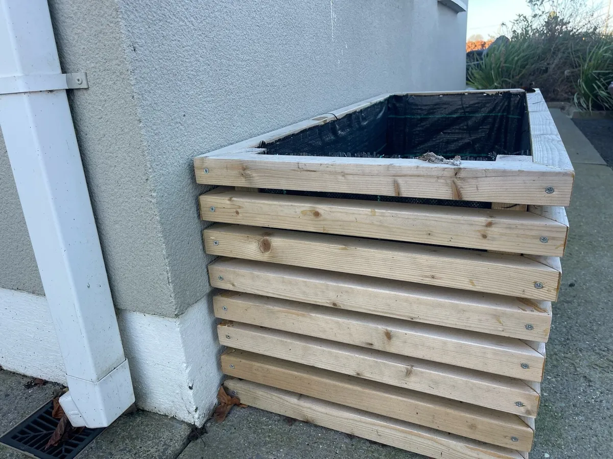 Raised planter box - Image 2
