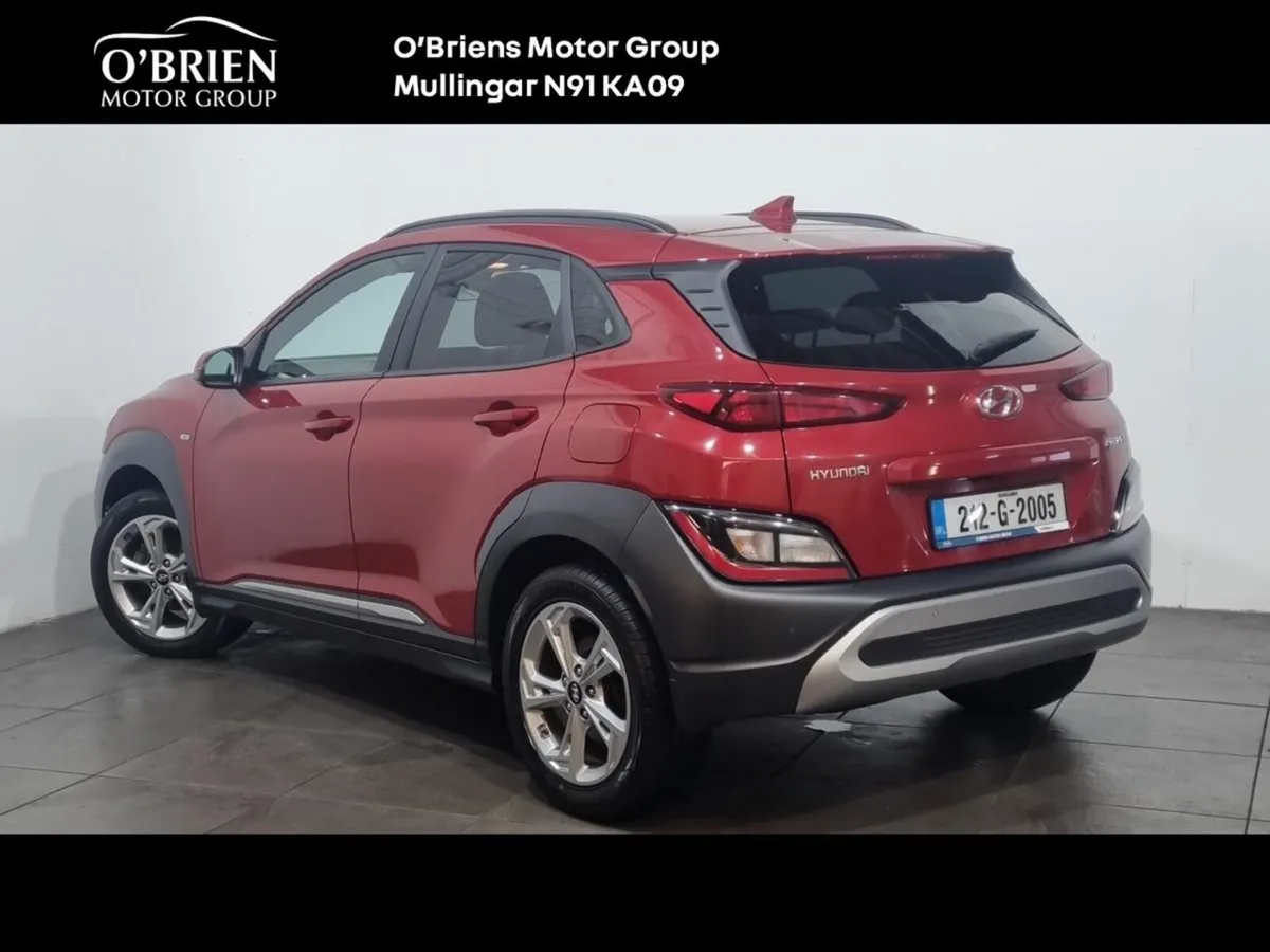 Hyundai KONA 1.6 CRDI Executive - Image 3
