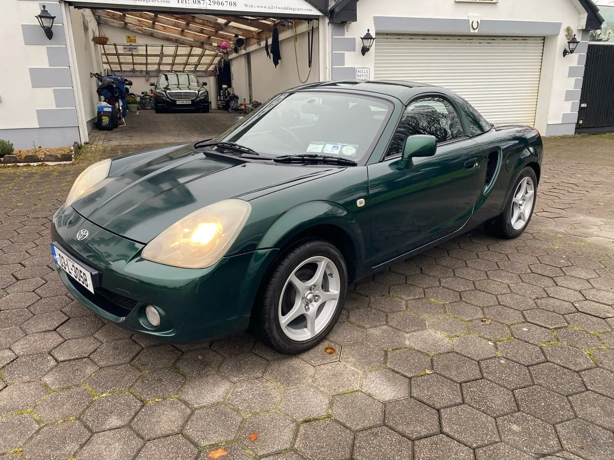 Toyota MR2 - Image 1