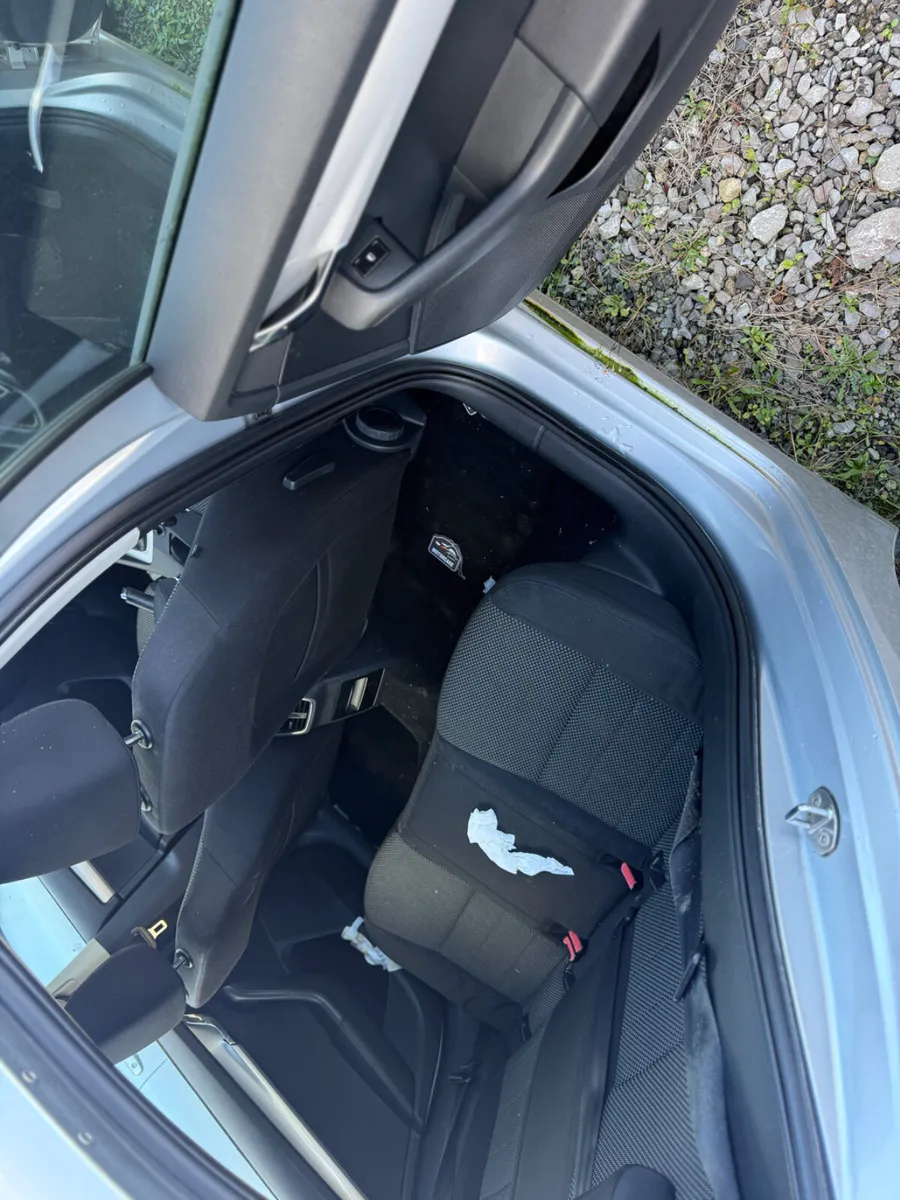 🚨TRADE SALE🚨2014 SKODA OCTAVIA AUTOMATIC - Image 3